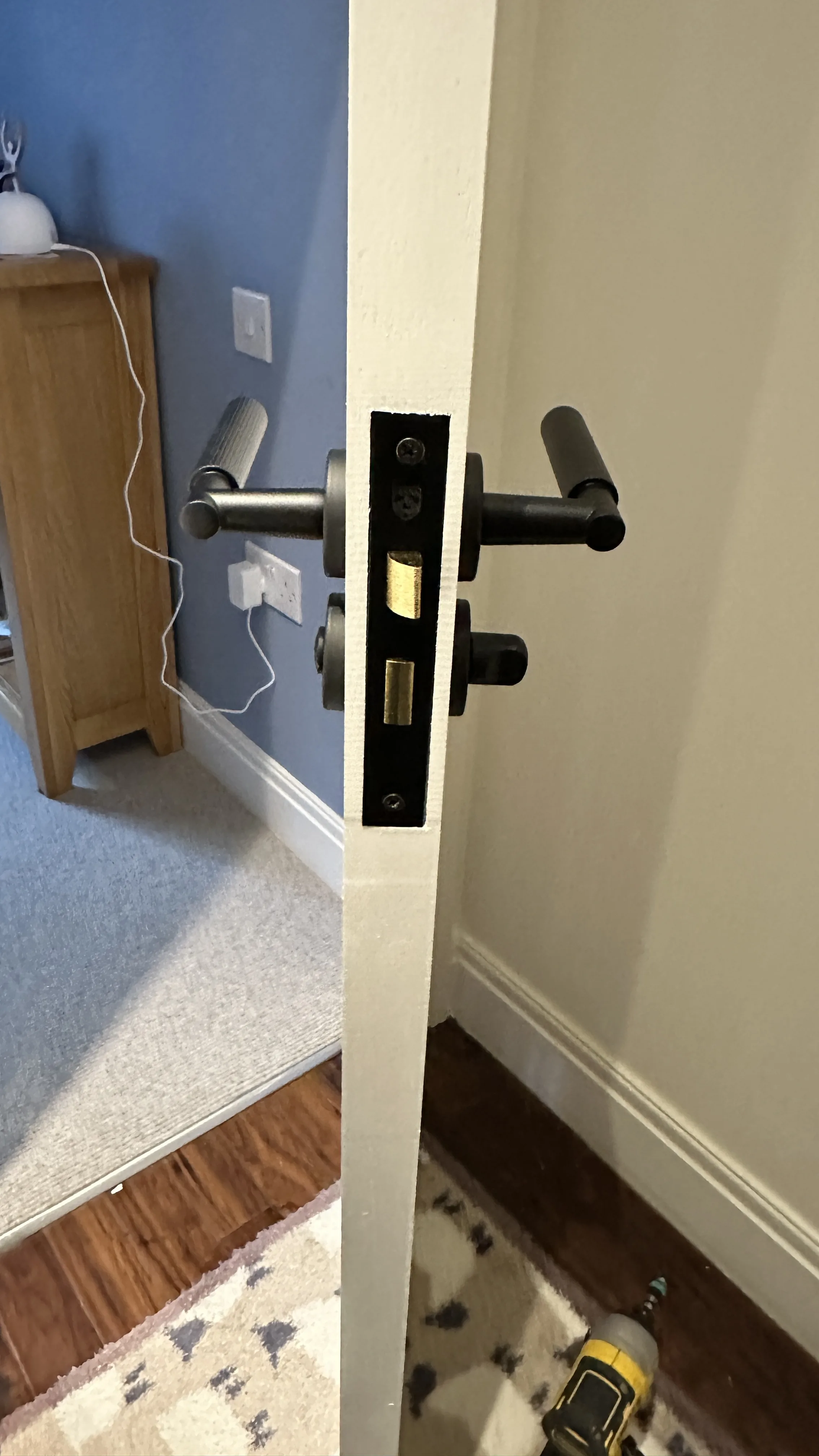Door hardware installation in Oxfordshire