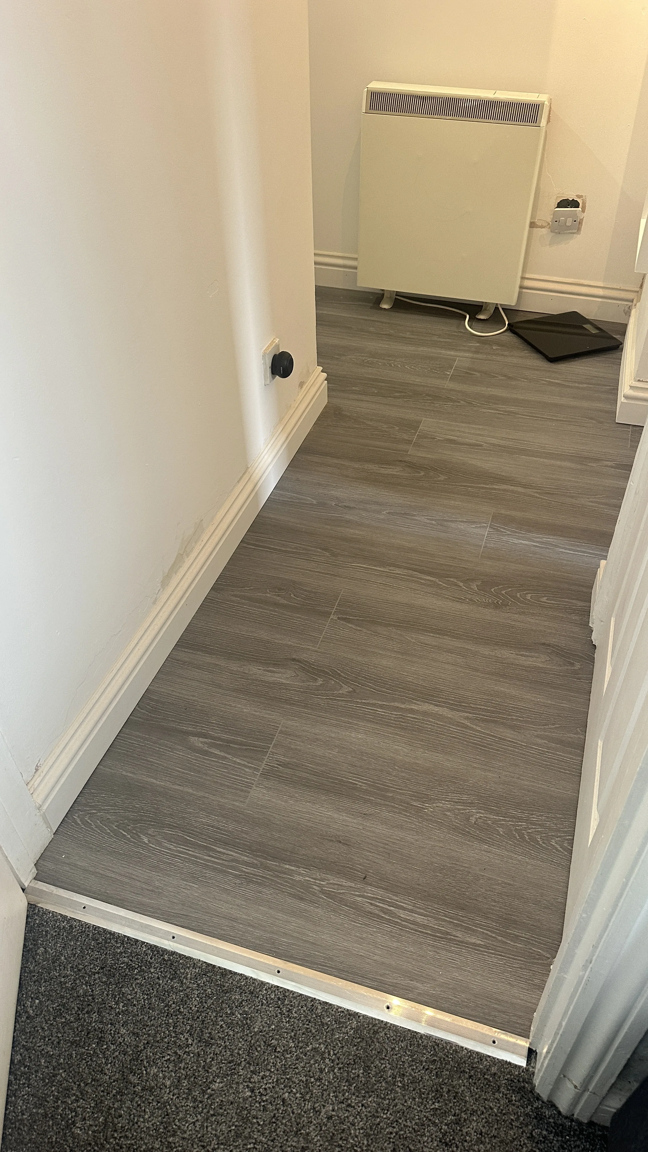 Flooring Installation project in Thame - floor white wall