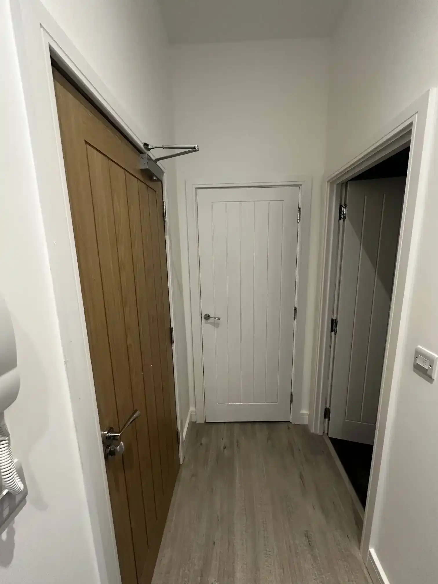 How to Choose the Right Door Installer in Oxfordshire